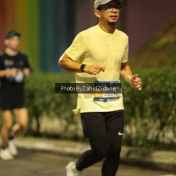 Runner Photo 3750032