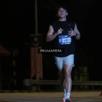Runner Photo 3750057