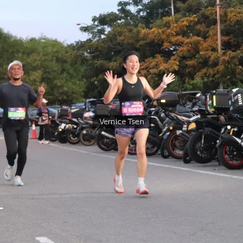 Runner Photo 3750058