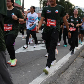 Runner Photo 3750060