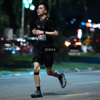 Runner Photo 3750061