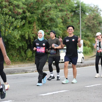 Runner Photo 3750071