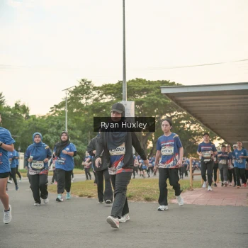 Runner Photo 3750073