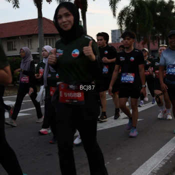 Runner Photo 3750080