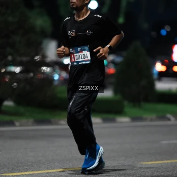 Runner Photo 3750081