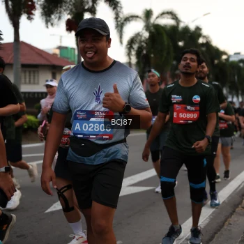 Runner Photo 3750114