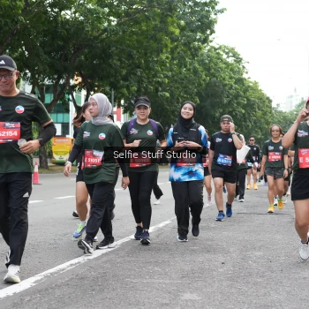 Runner Photo 3750202