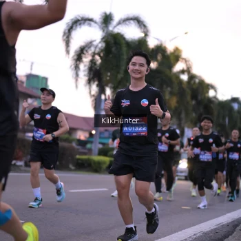 Runner Photo 3750229