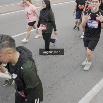 Runner Photo 3750230