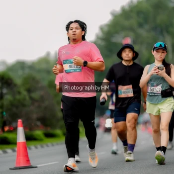 Runner Photo 3750293