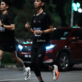 Runner Photo 3750365