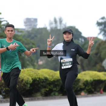 Runner Photo 3750395