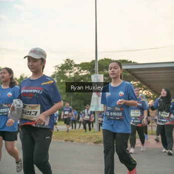 Runner Photo 3750400