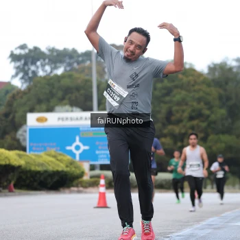 Runner Photo 3750424