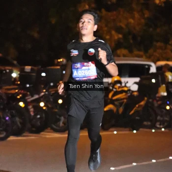 Runner Photo 3750425