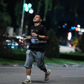 Runner Photo 3750426