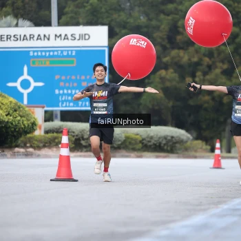Runner Photo 3750474