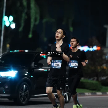 Runner Photo 3750502