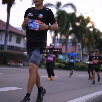 Runner Photo 3750505