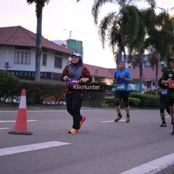 Runner Photo 3750521