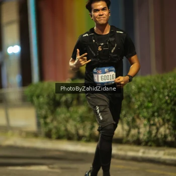 Runner Photo 3750533