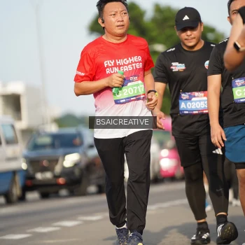 Runner Photo 3750548