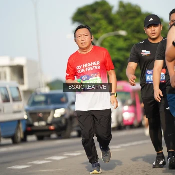 Runner Photo 3750550