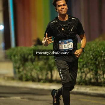 Runner Photo 3750570