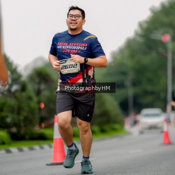 Runner Photo 3750611