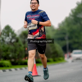 Runner Photo 3750626