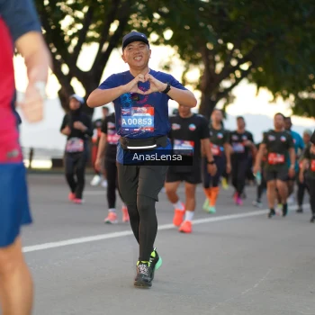 Runner Photo 3750636