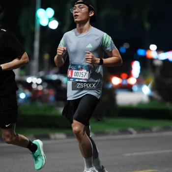 Runner Photo 3750654