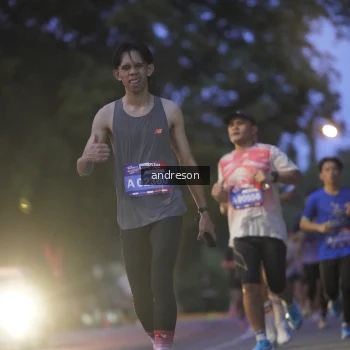 Runner Photo 3750661