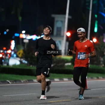 Runner Photo 3750681