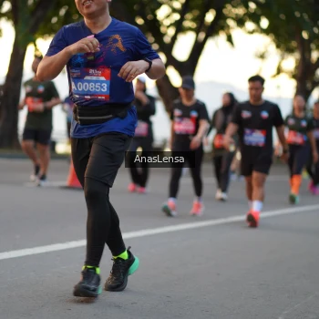 Runner Photo 3750694