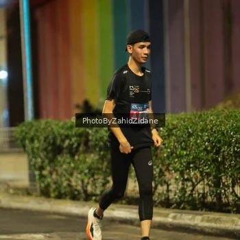 Runner Photo 3750697