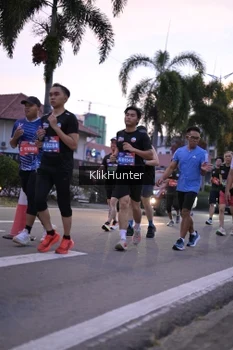 Runner Photo 3750720