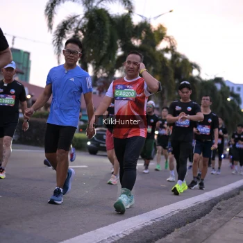 Runner Photo 3750725