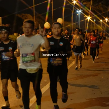 Runner Photo 3750750