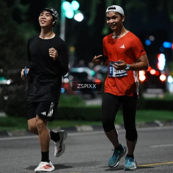 Runner Photo 3750753