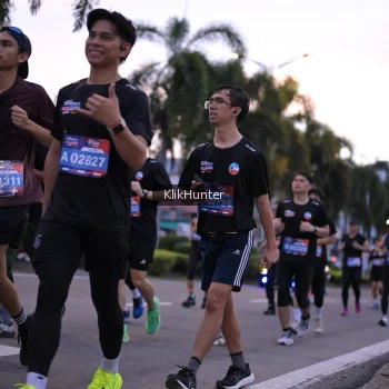 Runner Photo 3750773