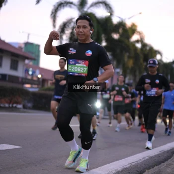 Runner Photo 3750774