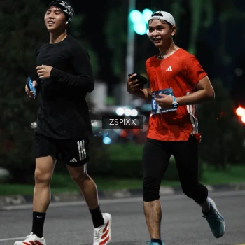 Runner Photo 3750775
