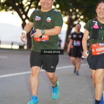 Runner Photo 3750794