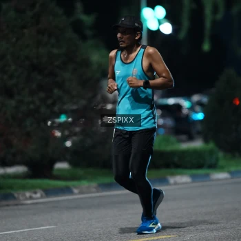 Runner Photo 3750796