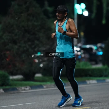 Runner Photo 3750805
