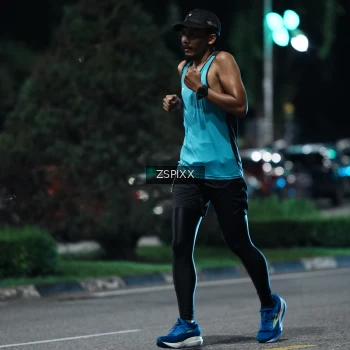 Runner Photo 3750812