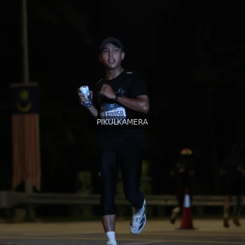 Runner Photo 3750850