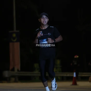 Runner Photo 3750851