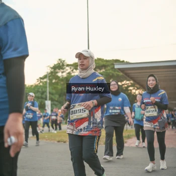 Runner Photo 3750866